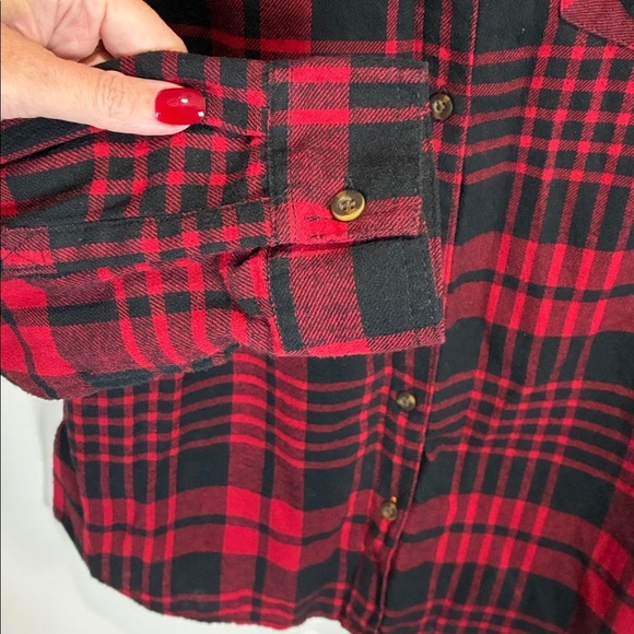 Field & Stream Men’s Red Black Buffalo Plaid Flannel Button Down Shirt Size M - Picture 5 of 7